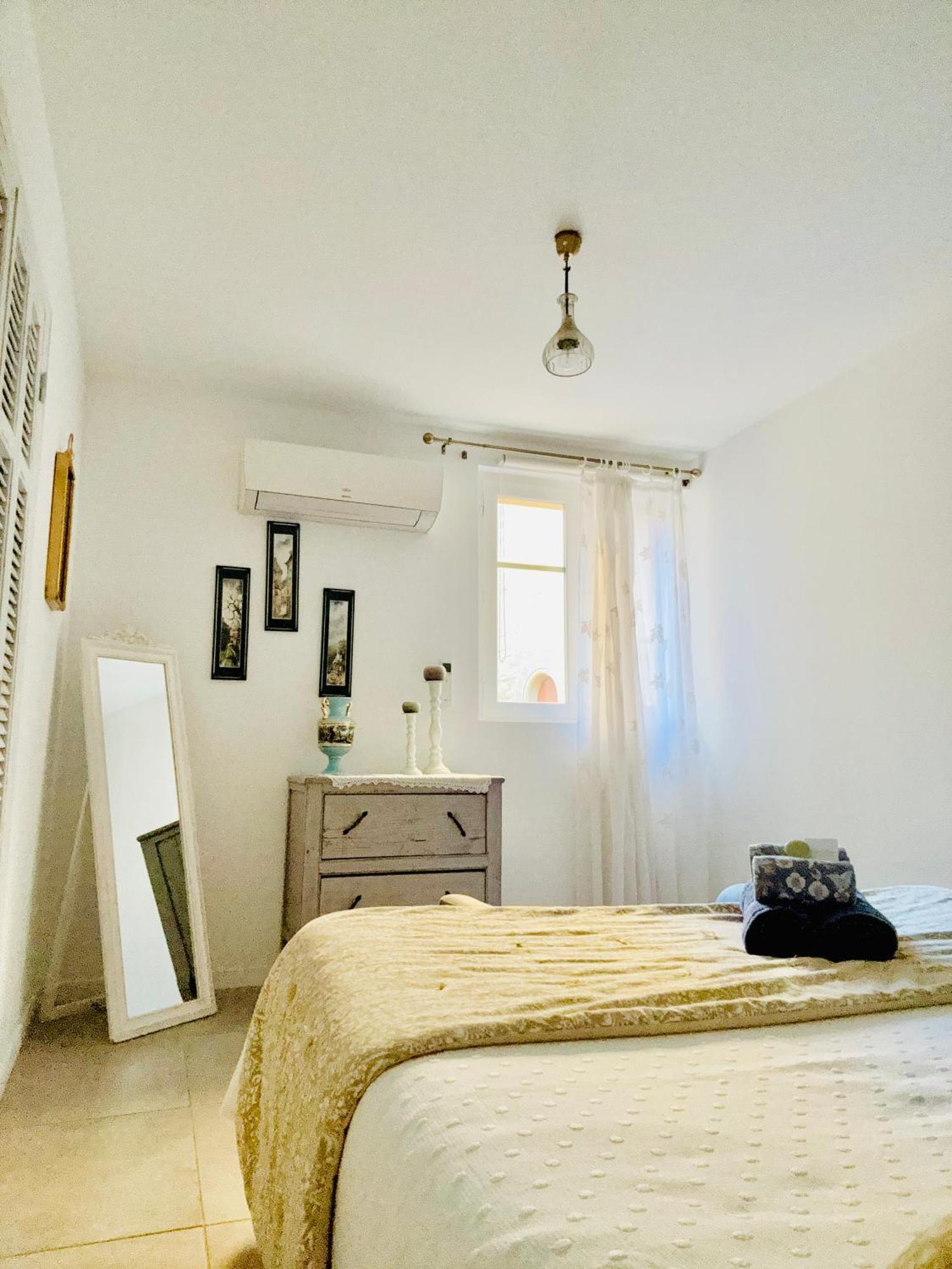 Petit Reve Apartment L'Isle-sur-la-Sorgue Bagian luar foto
