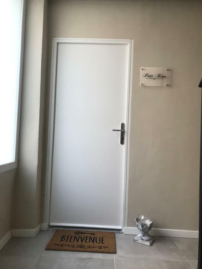 Petit Reve Apartment L'Isle-sur-la-Sorgue Bagian luar foto